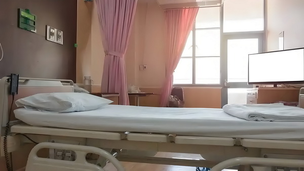 大婚晚成